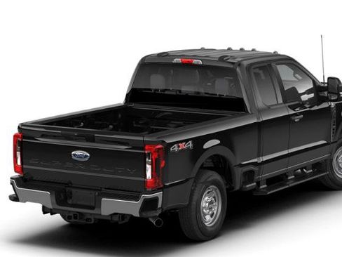 New 2026 Ford F250 XL w/ XL Chrome Package image 3