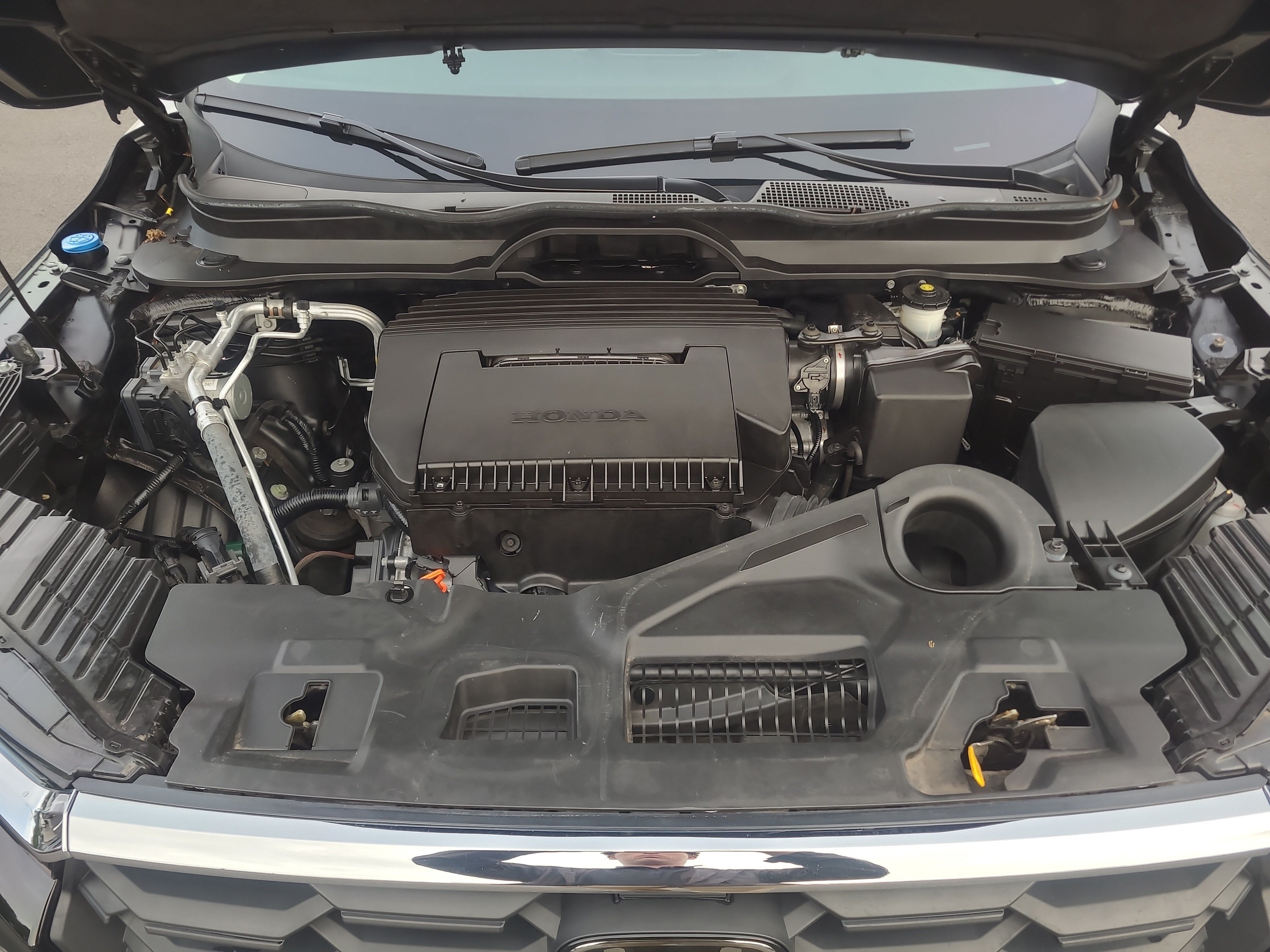 Used 2023 Honda Pilot LX image 32