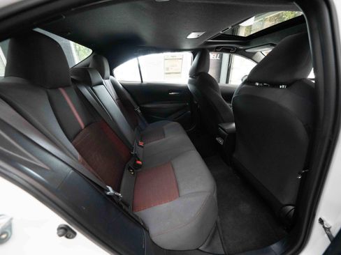 Used 2024 Toyota Corolla SE w/ SE Premium Package FWD image 24