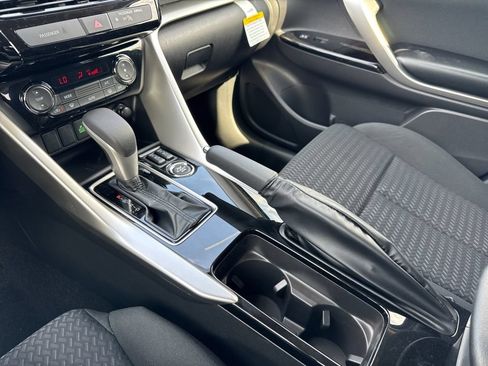 New 2026 Mitsubishi Eclipse Cross LE AWD/4WD image 10