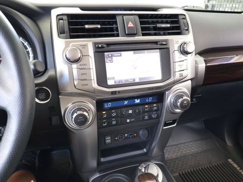 Used 2018 Toyota 4Runner Limited AWD/4WD image 46