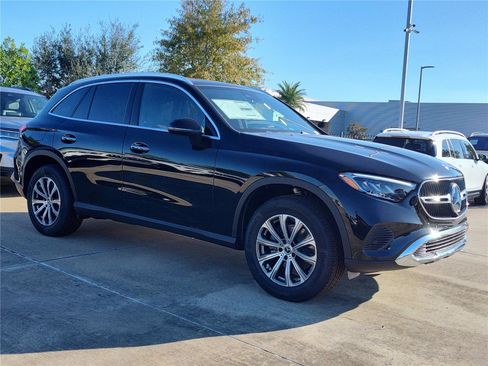 New 2026 Mercedes-Benz GLC 300 image 5