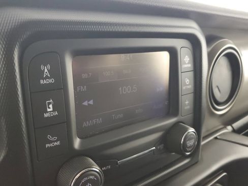 Used 2020 Jeep Wrangler Unlimited Sport S AWD/4WD image 25