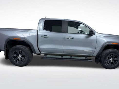 Used 2023 GMC Canyon Elevation w/ Convenience Package AWD/4WD image 9