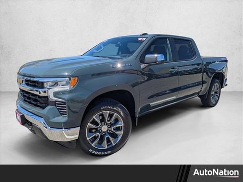 Used 2025 Chevrolet Silverado 1500 LT AWD/4WD image 1