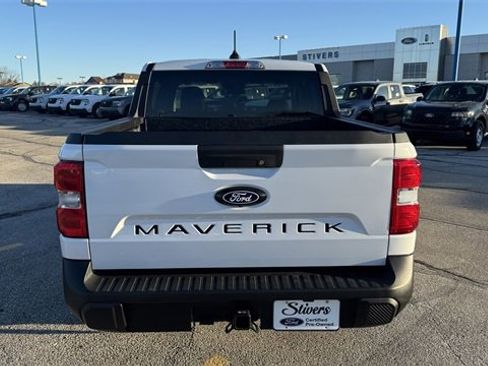 Certified 2025 Ford Maverick XLT image 8