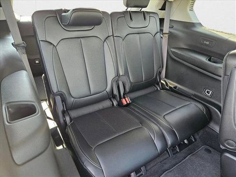 New 2024 Jeep Grand Cherokee L Limited w/ Luxury Tech Group II image 15