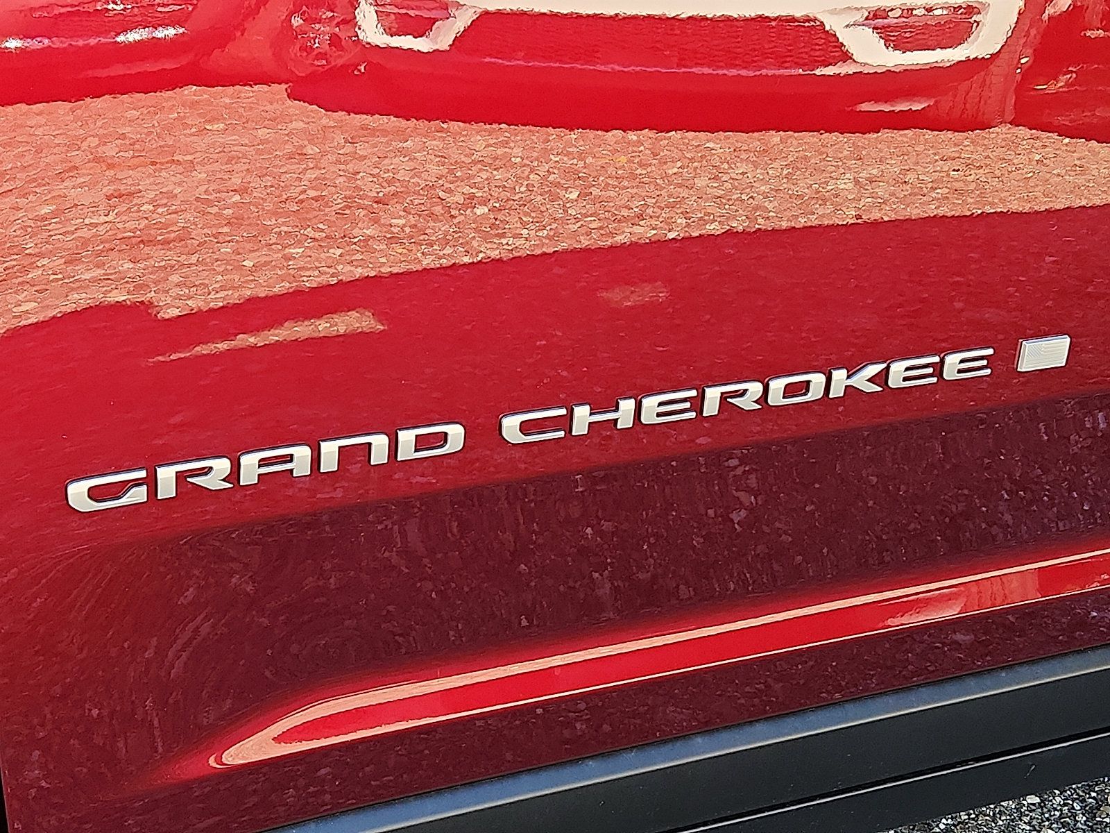 New 2025 Jeep Grand Cherokee Laredo X w/ Luxury Tech Group I AWD/4WD image 18