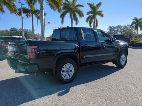 Certified 2024 Nissan Frontier SV w/ SV Convenience Package image 5