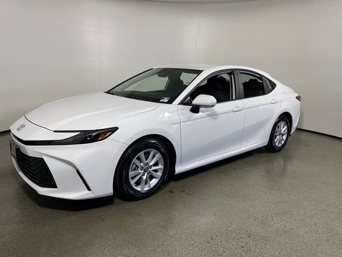 Certified 2025 Toyota Camry LE image 7