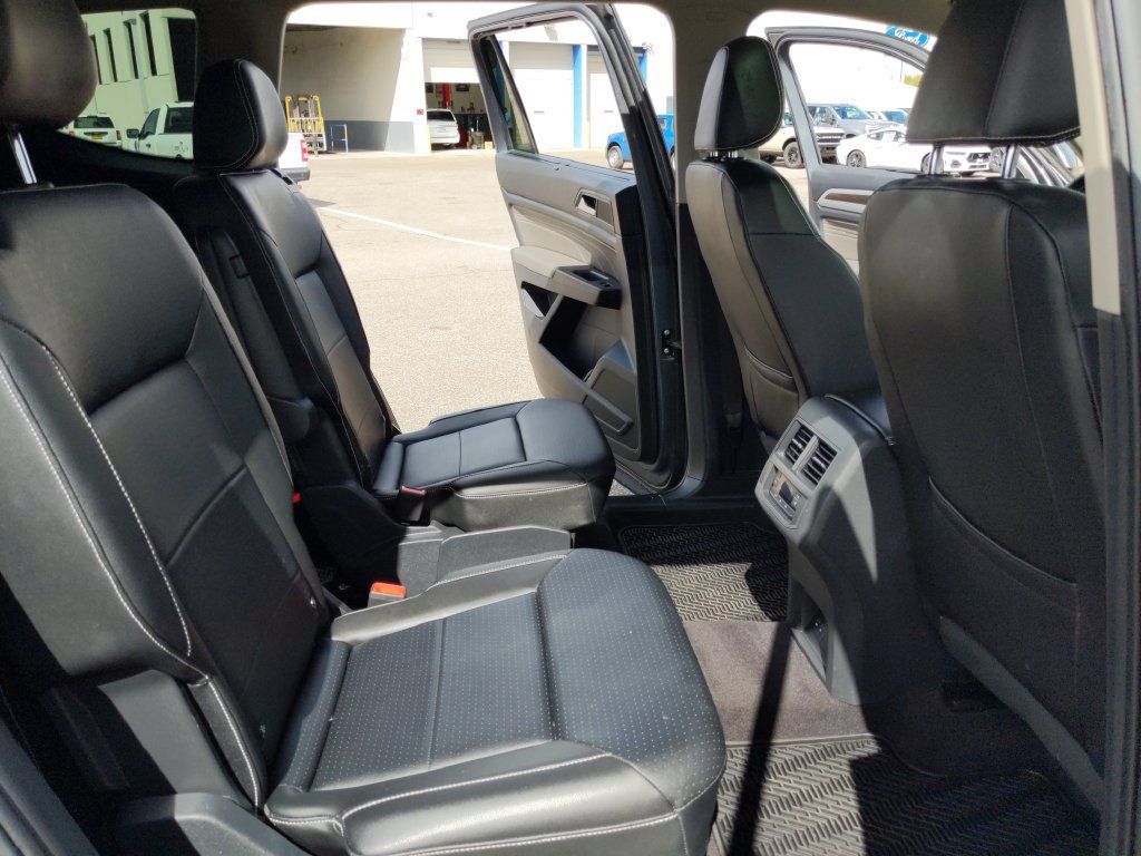 Used 2021 Volkswagen Atlas SE w/ Panoramic Sunroof Package AWD/4WD image 21