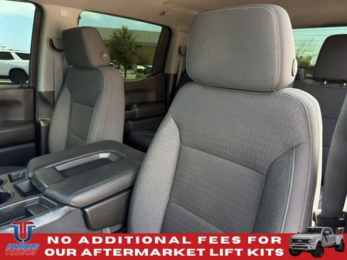Used 2021 GMC Sierra 1500 4x4 Crew Cab w/ Sierra Value Package image 15