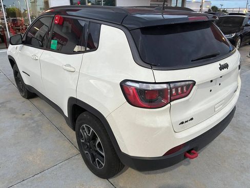 Used 2019 Jeep Compass Trailhawk AWD/4WD image 7