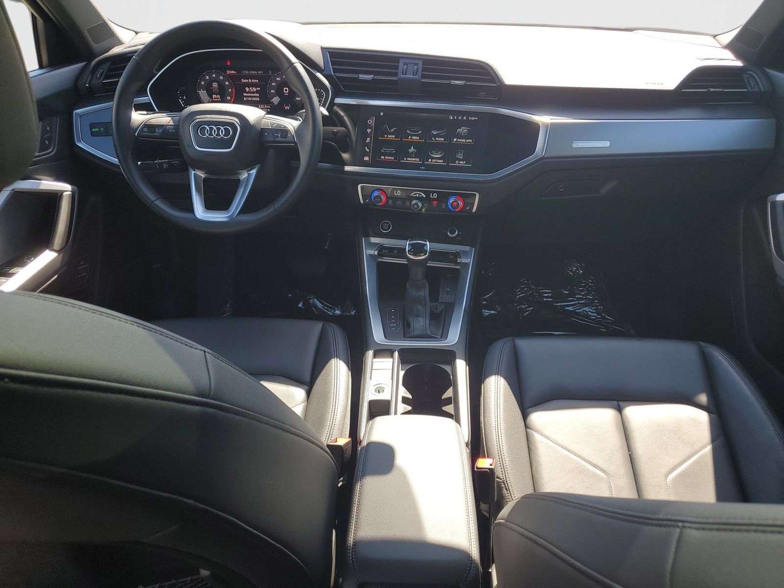Used 2025 Audi Q3 2.0T Premium w/ Convenience Plus Package AWD/4WD image 10