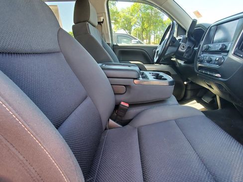 Used 2018 Chevrolet Silverado 1500 LT w/ All Star Edition image 4