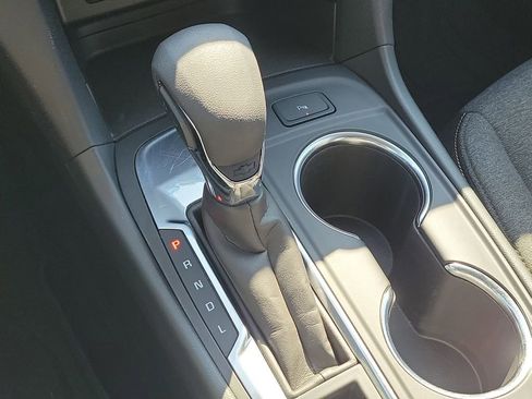 Used 2024 Chevrolet Equinox LT w/ LPO, Floor Liner Package FWD image 34