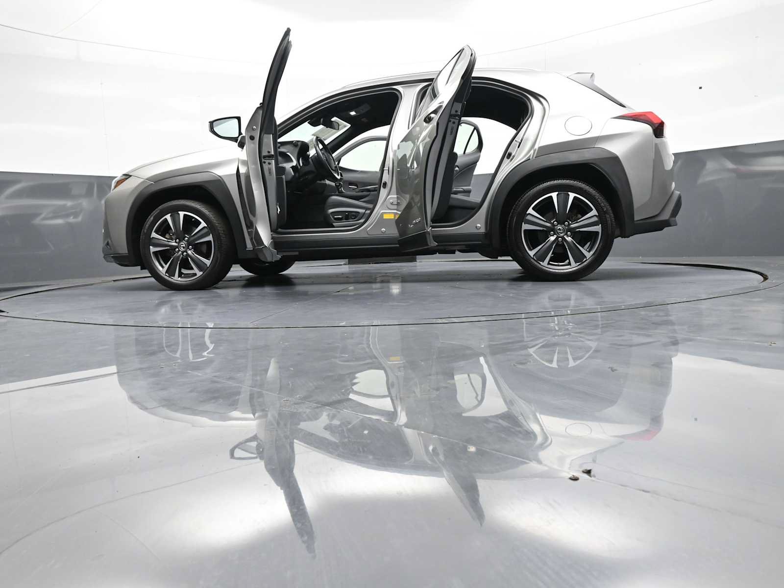 Used 2020 Lexus UX 250h w/ Accessory Package 2 AWD/4WD image 48
