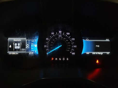 Used 2023 Ford Edge Titanium image 23