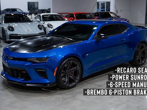 Used 2018 Chevrolet Camaro SS image 2
