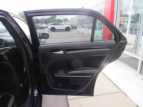 Used 2023 Chrysler 300 S RWD image 12