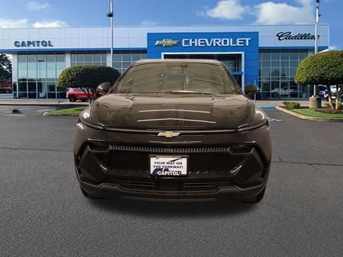 New 2026 Chevrolet Equinox EV LT image 6