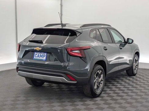 New 2026 Chevrolet Trax LT w/ Driver Confidence Package FWD image 6