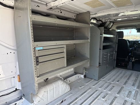 Used 2020 Ford Transit 250 Base image 28