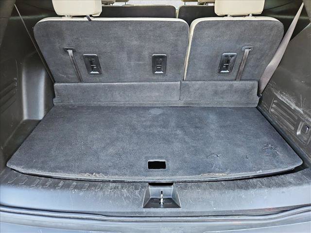 Used 2022 Chevrolet Traverse LS FWD image 6