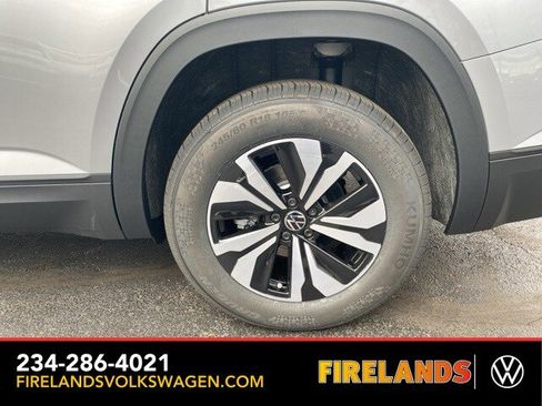 New 2026 Volkswagen Atlas SE image 18