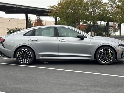 New 2026 Kia K5 GT image 3