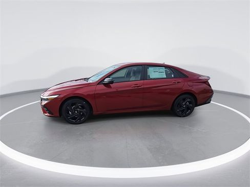 New 2026 Hyundai Elantra Sport image 4