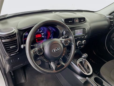 Used 2016 Kia Soul w/ Convenience Package FWD image 13