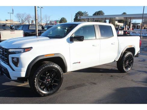 New 2025 GMC Canyon AT4 AWD/4WD image 9