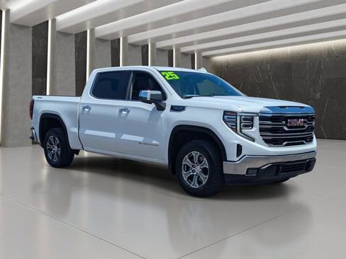 Used 2025 GMC Sierra 1500 SLT AWD/4WD image 8