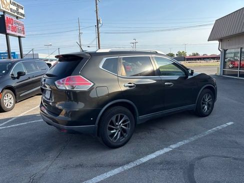 Used 2016 Nissan Rogue SL AWD/4WD image 3