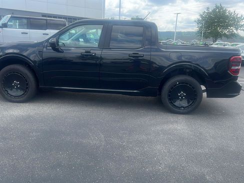 Used 2025 Ford Maverick Lobo AWD/4WD image 10
