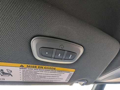 New 2026 Chrysler Pacifica Select FWD image 37