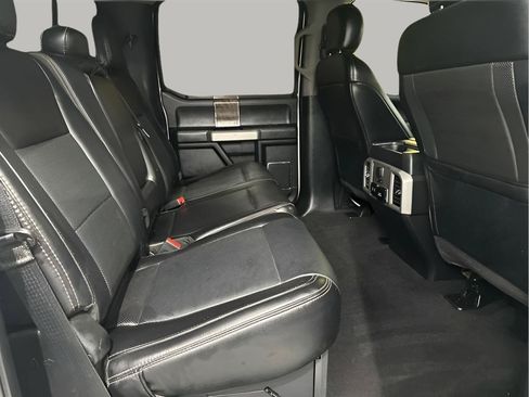 Used 2019 Ford F250 Lariat w/ Lariat Ultimate Package AWD/4WD image 19