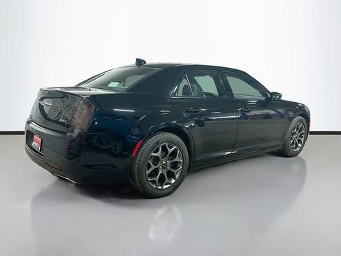 Used 2017 Chrysler 300 S image 6
