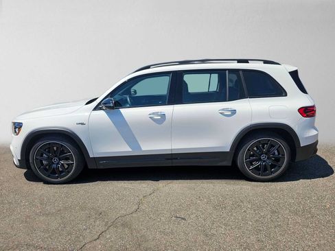 Used 2026 Mercedes-Benz GLB 35 AMG 4MATIC image 6