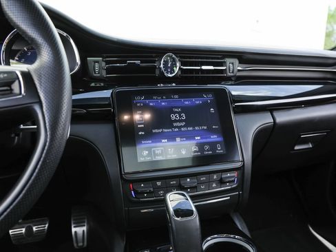 Used 2019 Maserati Quattroporte S GranSport RWD image 9