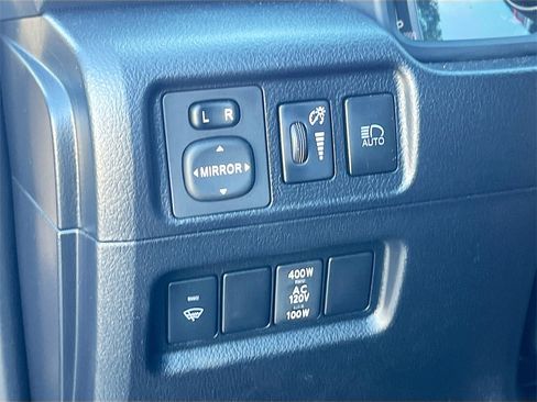 Used 2020 Toyota 4Runner TRD Off-Road Premium image 10