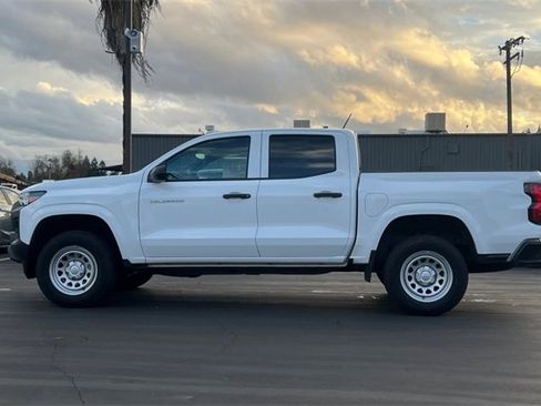 Used 2025 Chevrolet Colorado W/T w/ Advanced Trailering Package image 7