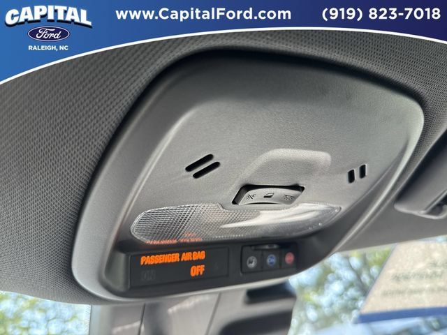 Used 2025 Chevrolet Trax RS w/ Driver Confidence Package FWD image 32