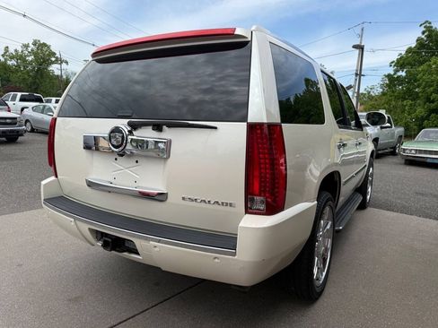 Used 2008 Cadillac Escalade AWD image 22