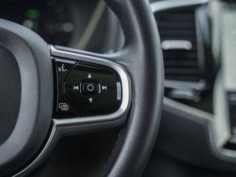 Certified 2023 Volvo XC90 T8 Ultimate w/ Protection Package Premier AWD/4WD image 29