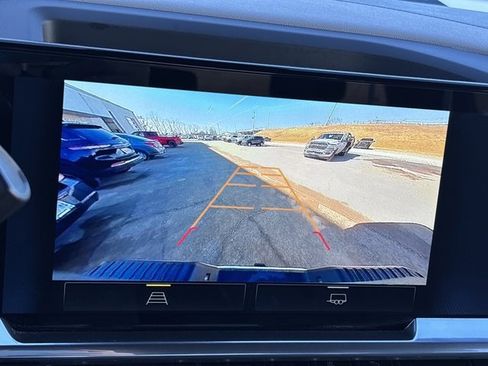 Used 2024 Chevrolet Silverado 2500 LT image 34