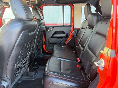Used 2020 Jeep Wrangler Unlimited Rubicon AWD/4WD image 38