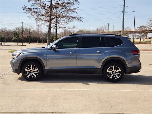 Used 2022 Volkswagen Atlas SE image 4