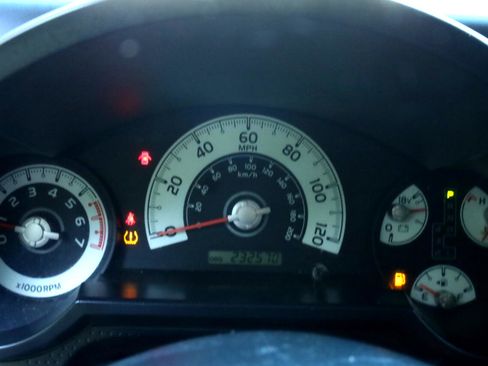 Used 2008 Toyota FJ Cruiser 4WD image 22